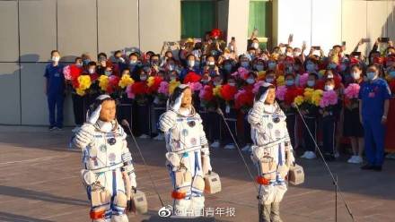 中国|刚刚，聂海胜、刘伯明、汤洪波3名航天员领命出征！
