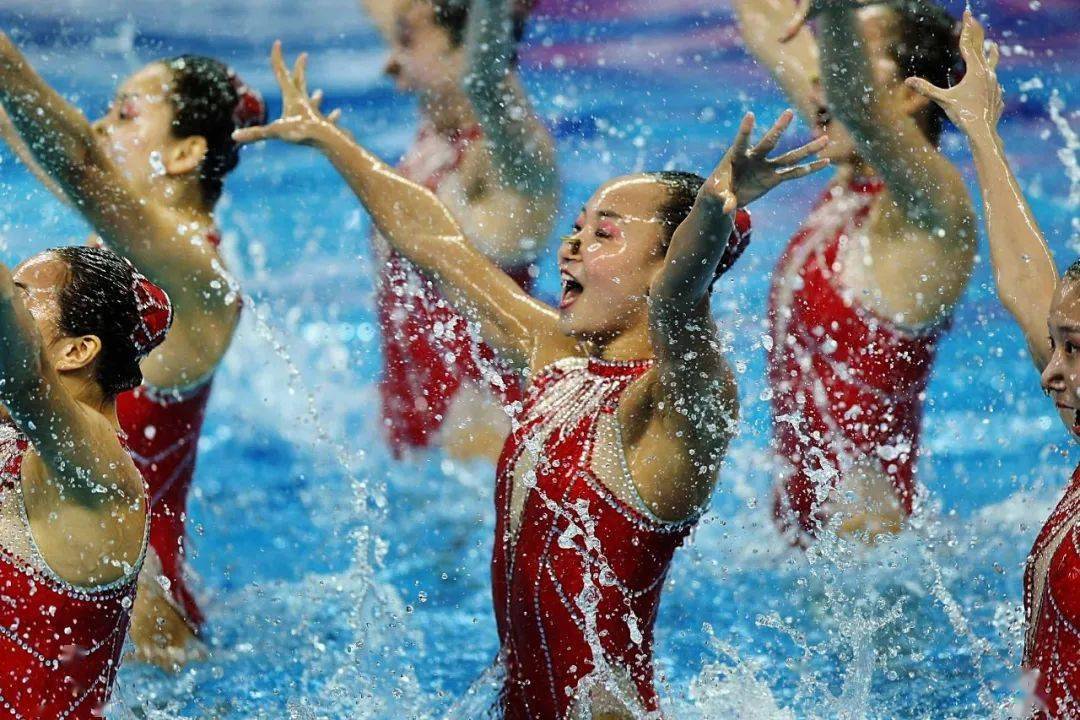 泳装美女中国比赛图片