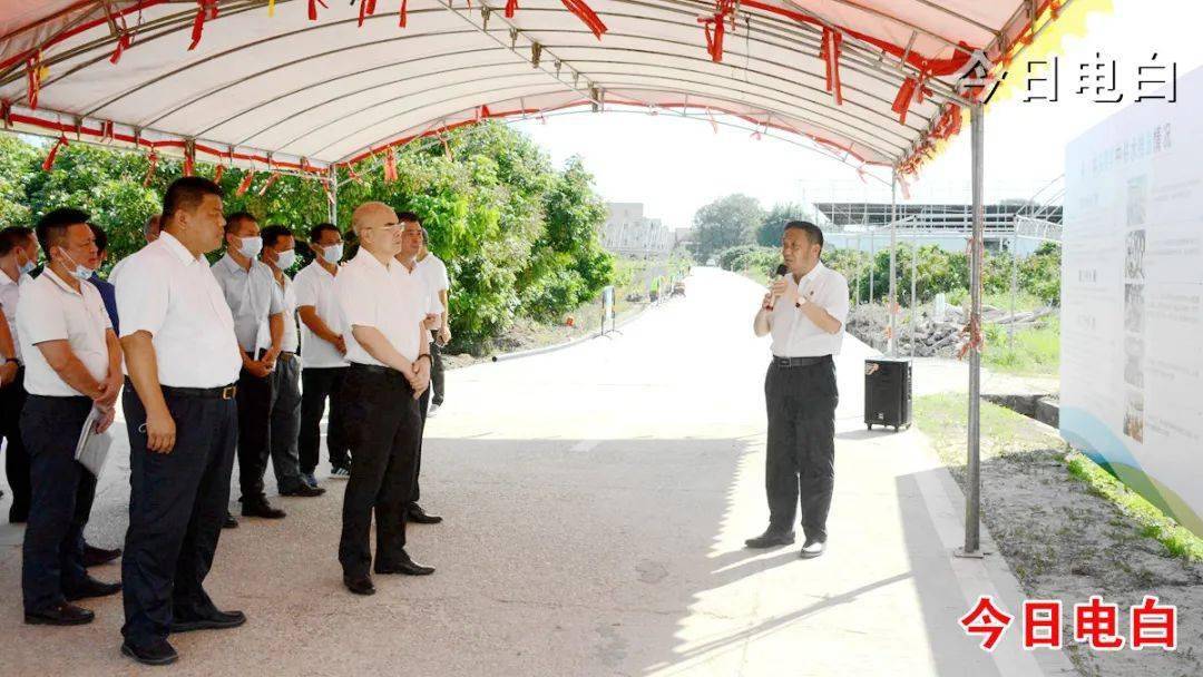 区委副书记,政法委书记李院新,副区长陈伟敏,陈