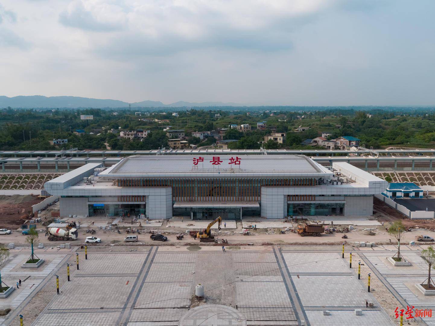 恐龙文化,泼意山水……绵泸高铁内自泸段新建站房集体亮相