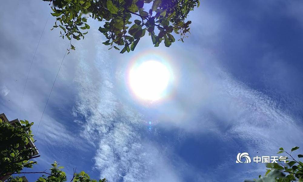绚丽夺目!甘肃卓尼天空惊现日华奇观