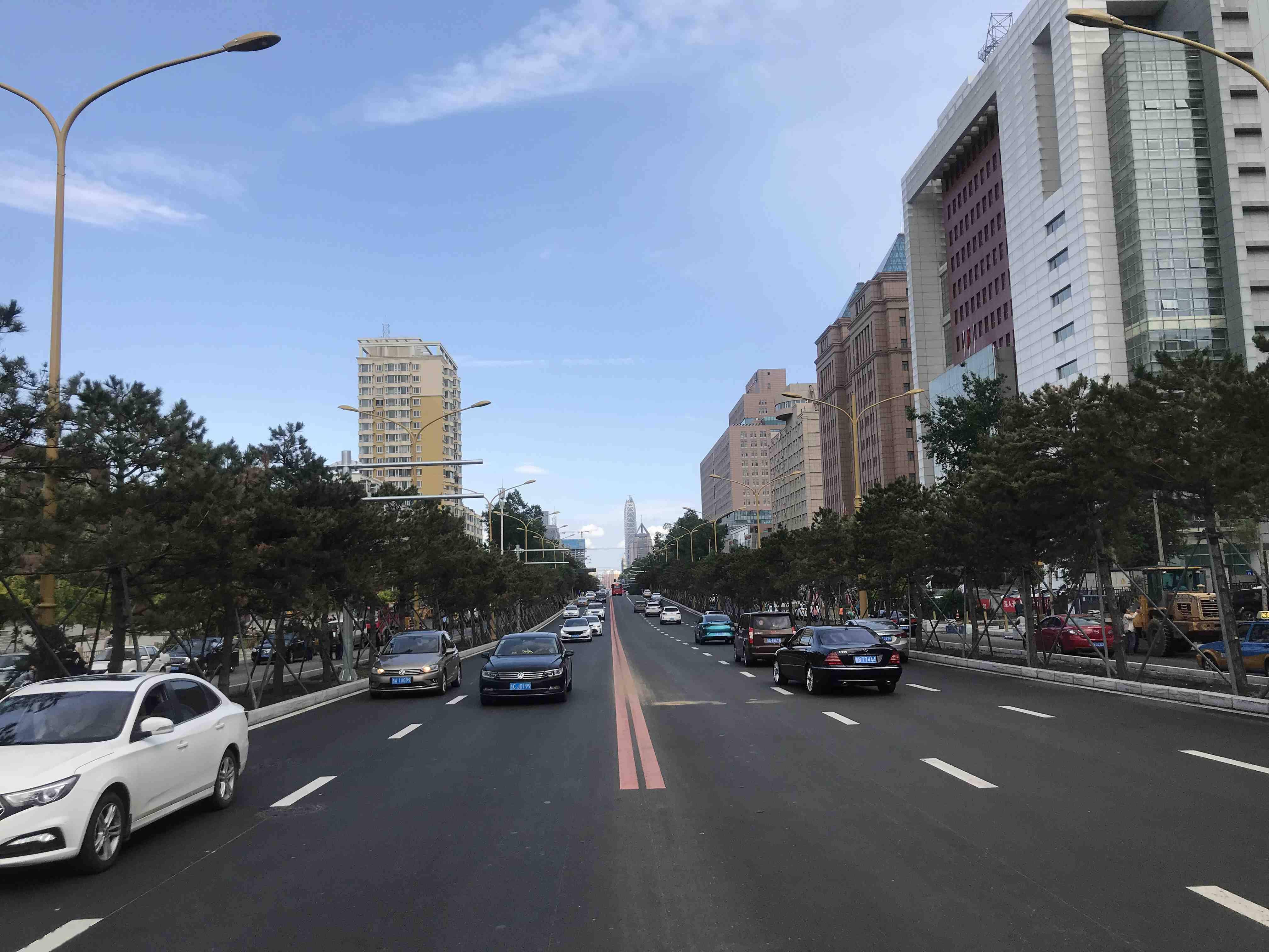 长春市解放大路提升改造工程6月30日完工