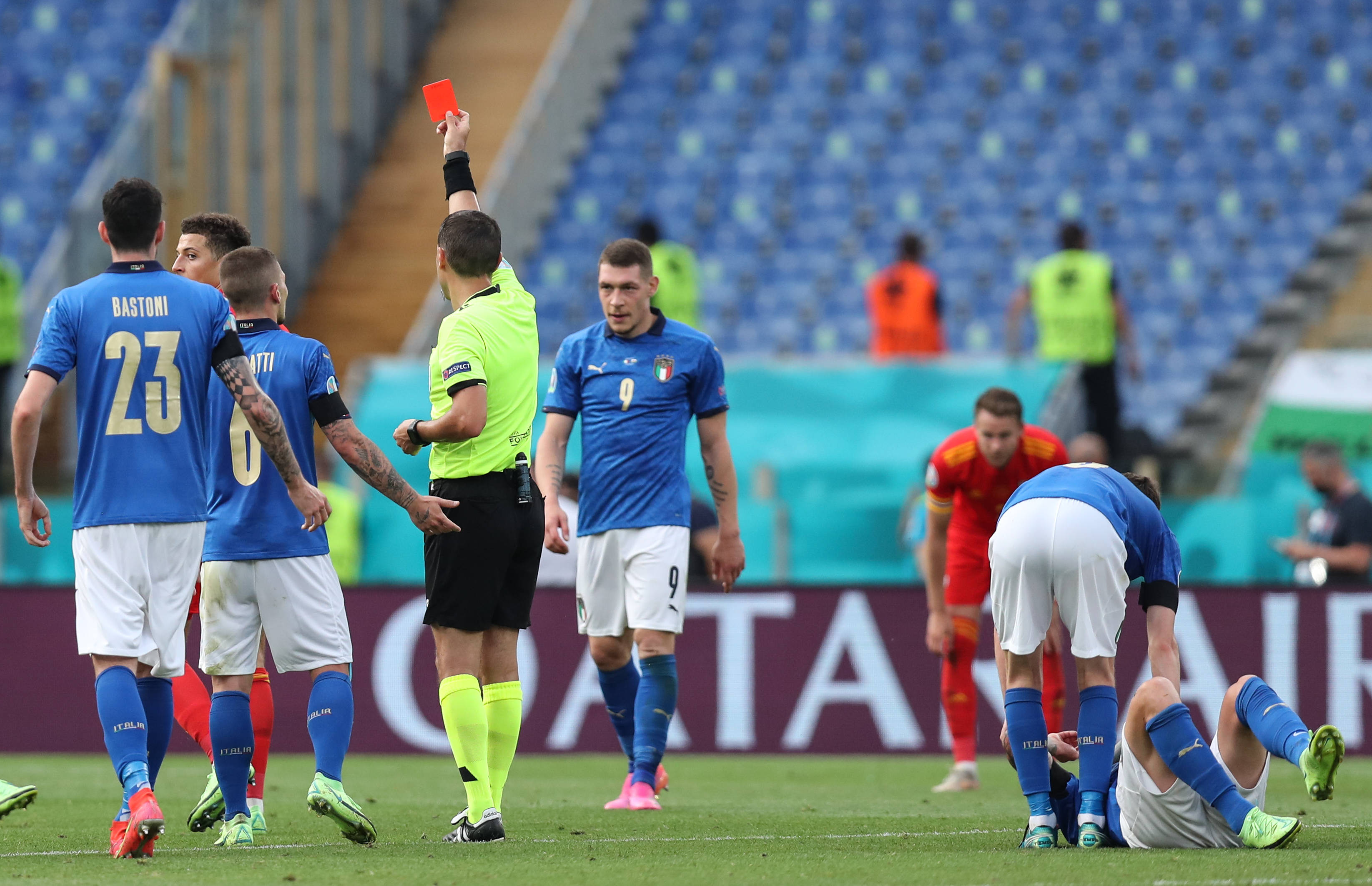 足球——欧锦赛:意大利战胜威尔士