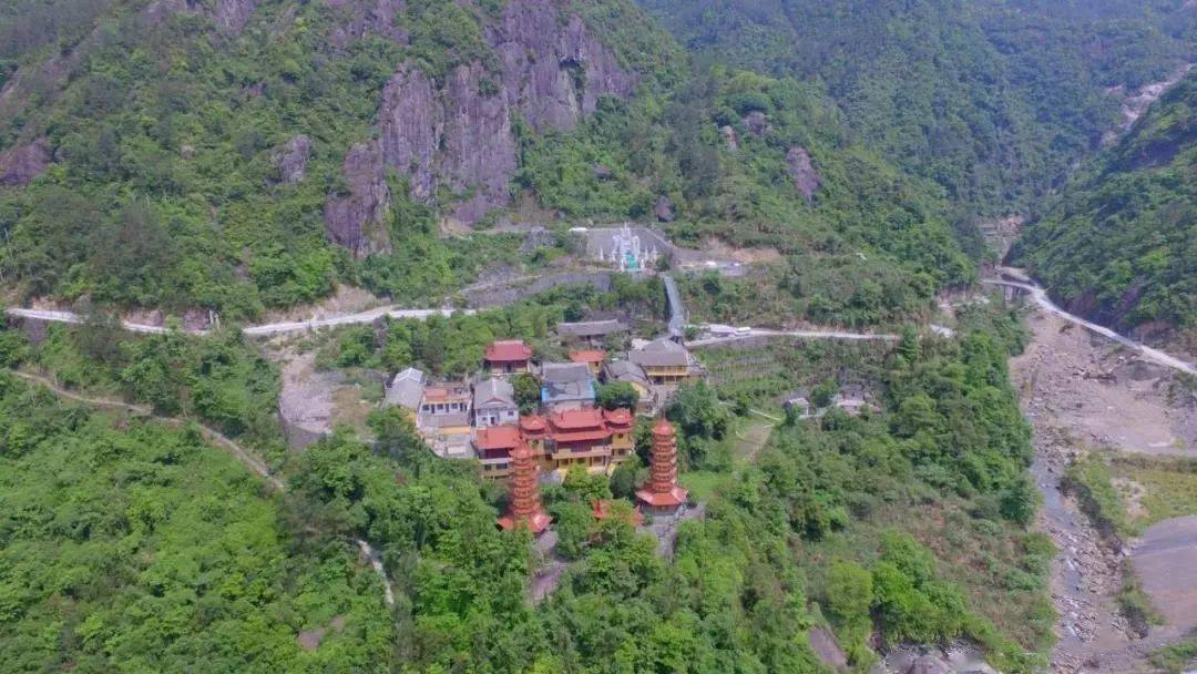 平陽這個鎮有座寺廟在鄉民心中地位十分崇高