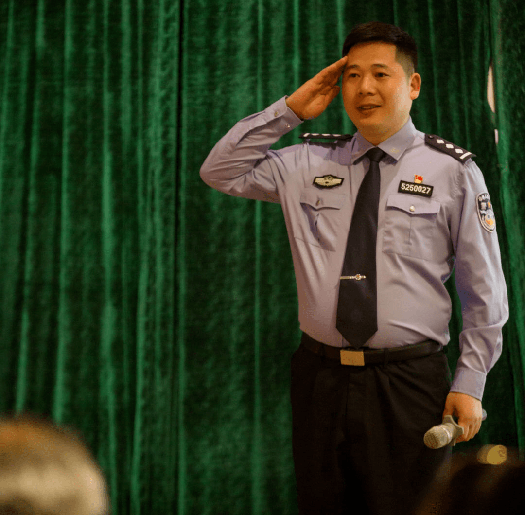 父亲节歌曲名 6f6544e060fb46b7b00dc1698b94aa6c.png