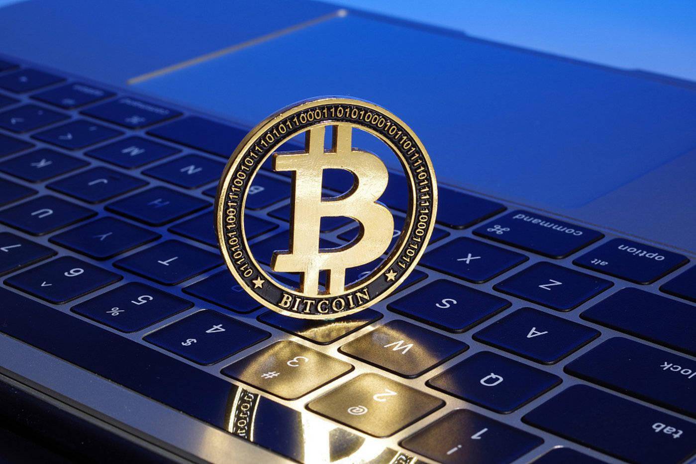 钛晨报】央行就虚拟货币交易炒作问题约谈部分银行和支付机构；外媒：美国 商务部撤销对TikTok和WeChat的禁令；前程无忧达成私有化协议，对价每股79.05美元_搜狐网