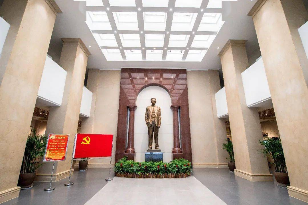 瞿秋白纪念馆由故居和纪念馆两部分组成.