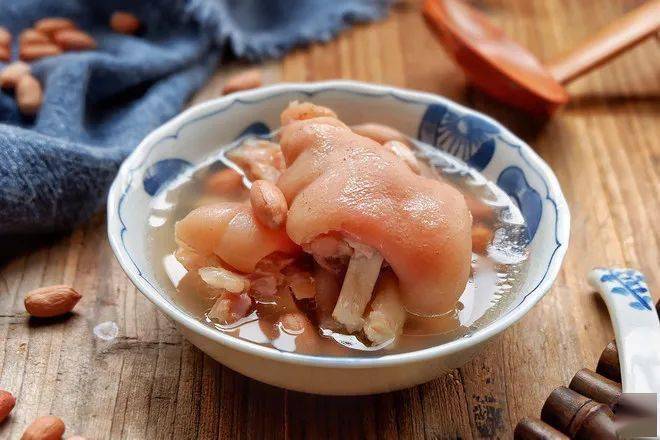 猪脚怎么做下奶 7d0e943767d247e4a8b959ee24d5cf29.jpeg