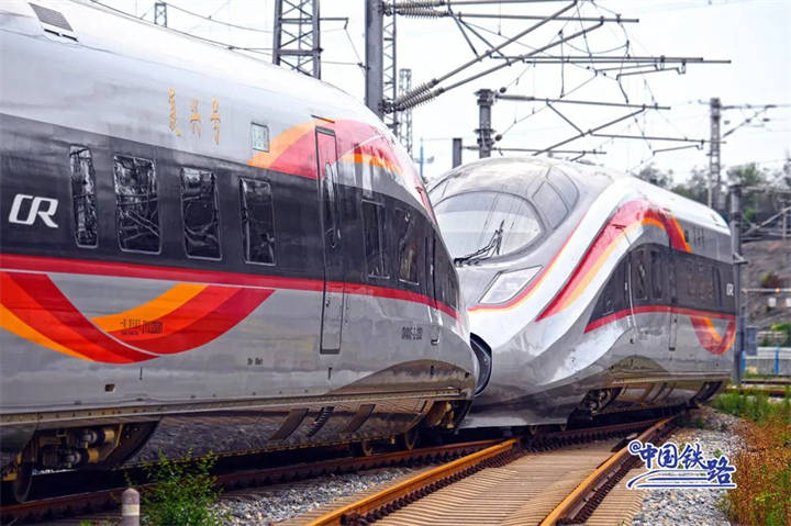 怎么样才可以买到复兴号 b78fbe4b4d2a48058cdcec42fa12b98c.jpeg