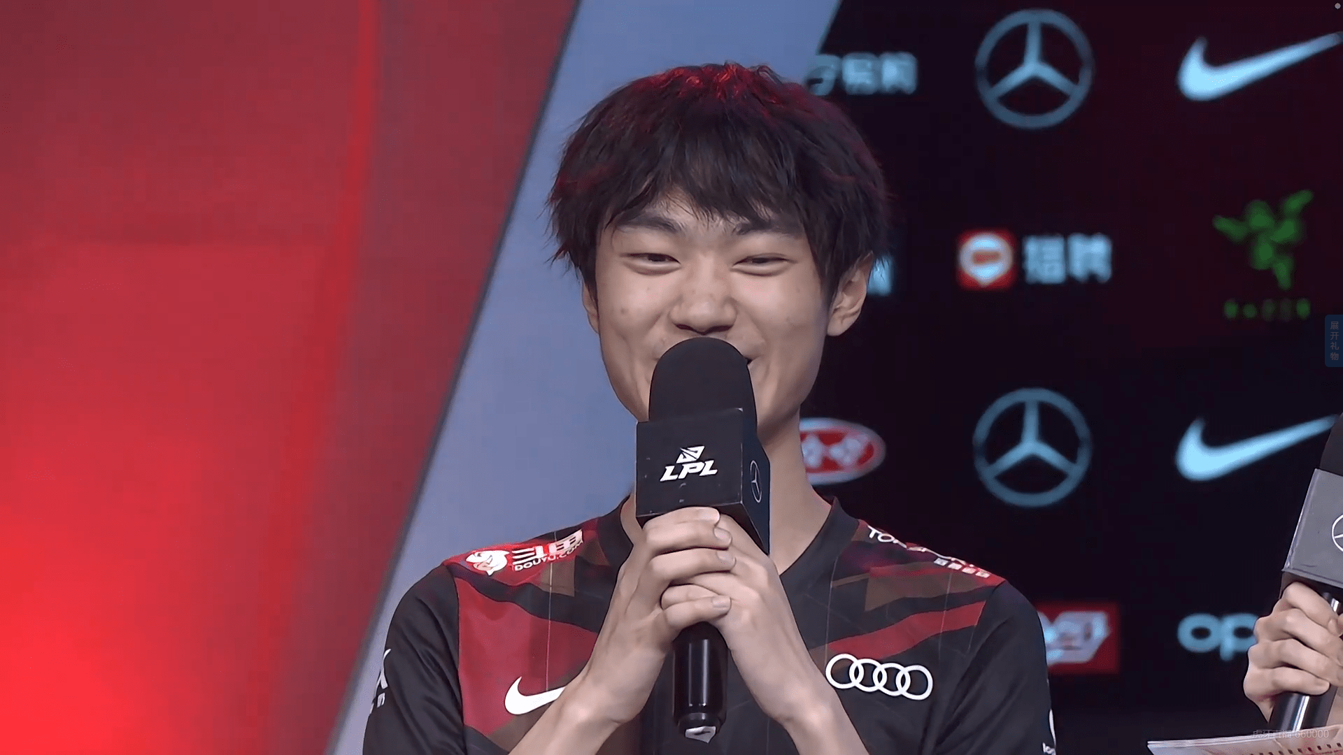 lgd上单致命失误tes翻盘赛后k皇霸气发言我感觉能1打5