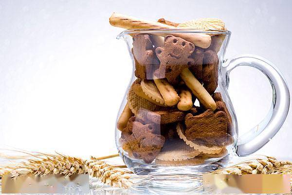 酸奶加什么坚果减肥 1705af0b0cc64d7bb91d16c4d830a113.jpeg