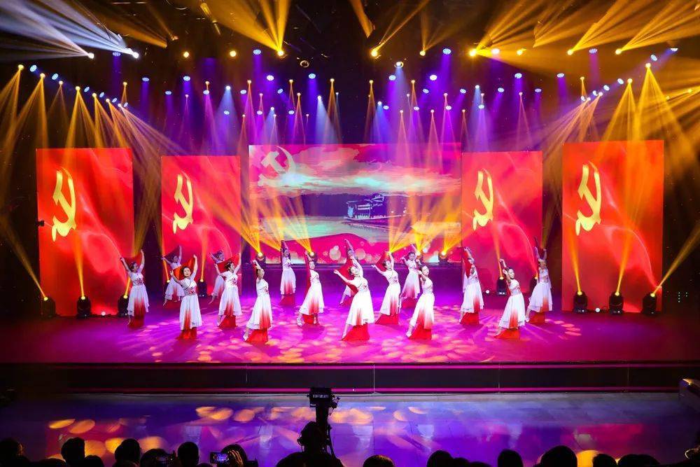 省女所开场舞《唱支山歌给党听》延边所民族歌舞《红太阳照边疆》长春市