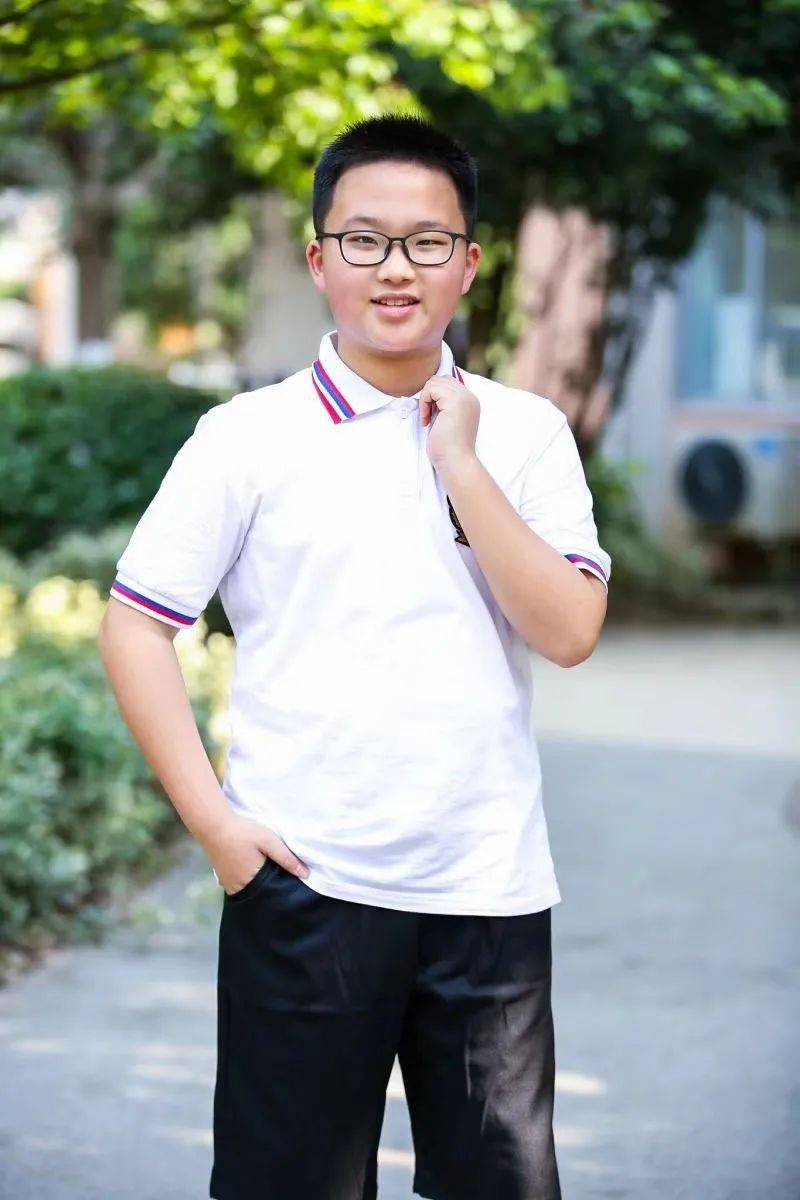 陈乙秾家长2019年9月1日,你开学的第一天,同步妈妈去外地出差了,暂时
