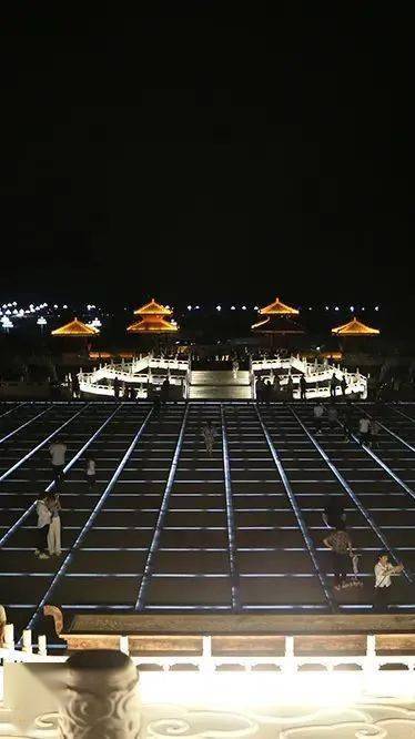 潮玩保定68白天太热夜晚来庆都山体验魔幻之旅吧