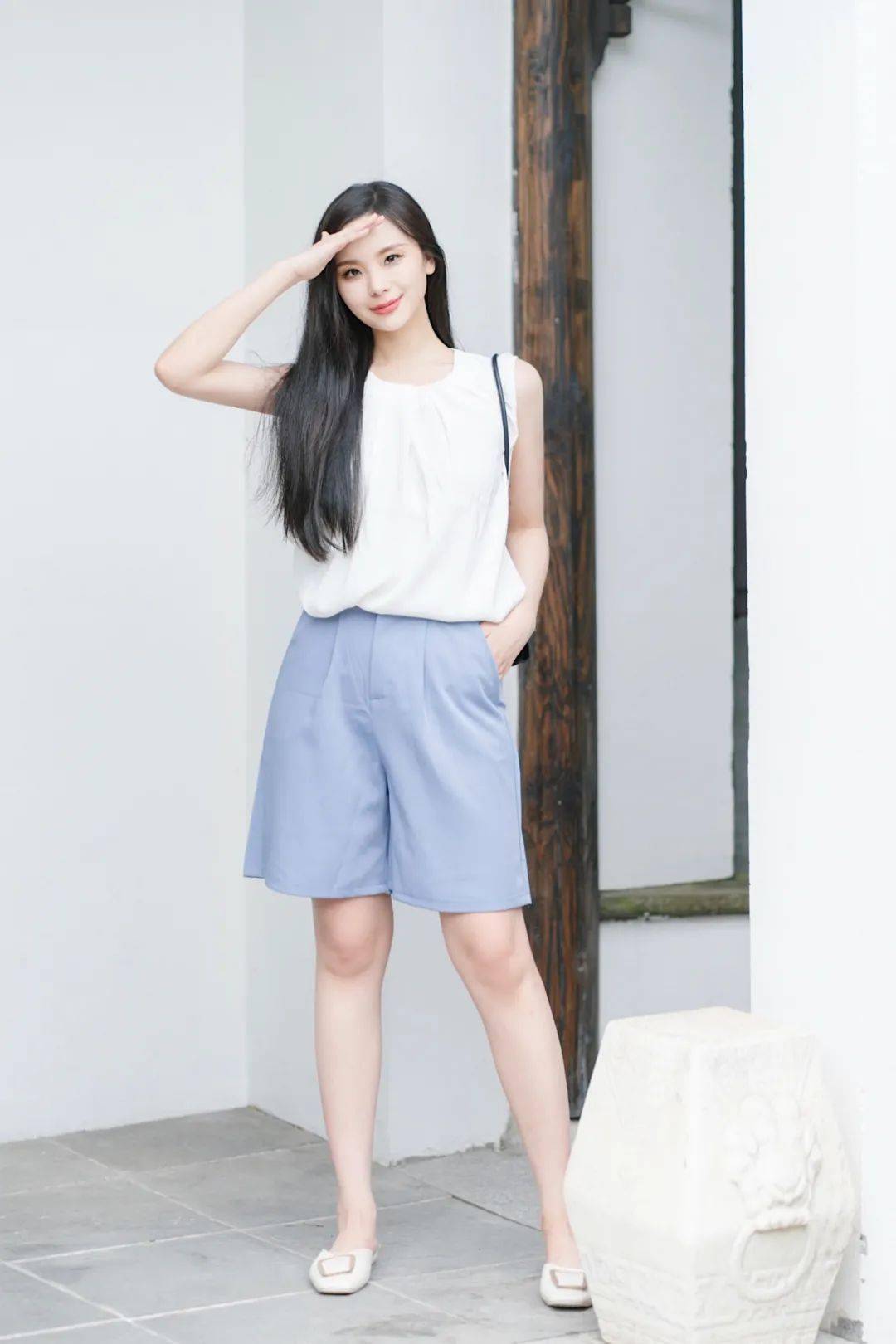 凉鞋衬衫小白鞋渣女衫时髦到爆