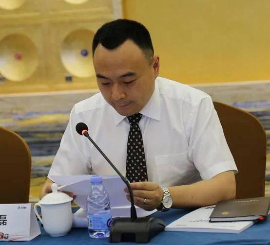 郭磊在会上讲话时指出,经过10年的努力,c8已经逐步成为政企沟通的重要