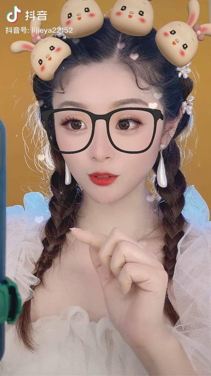 挑战苹果原相机看完你们还相信抖音上的小姐姐吗美颜特效一关小姐姐