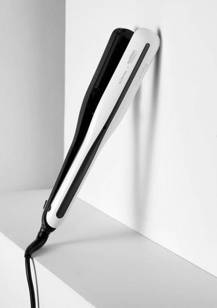 产品|巴黎欧莱雅PRO携手全新品牌大使孟美岐，开启秀发「吸金」新时代