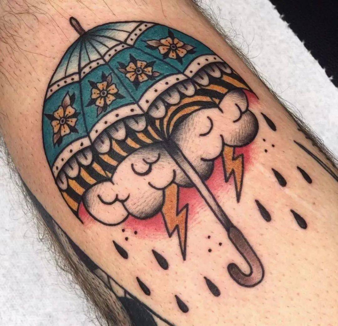 为我们遮风挡雨的雨伞纹身