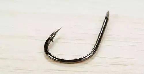 钓鱼为什么不让用倒刺钩 bf7f73de12054db7bf2d79ad33733057.jpeg