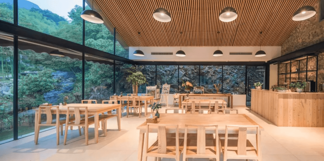 安吉竹林深处精品民宿,拥泉而居枕山而眠享山野静谧生活丨息心庐