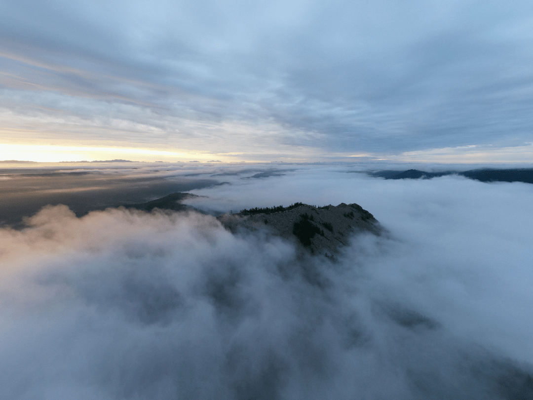 美炸阿尔山白狼峰云海日出太美打卡去