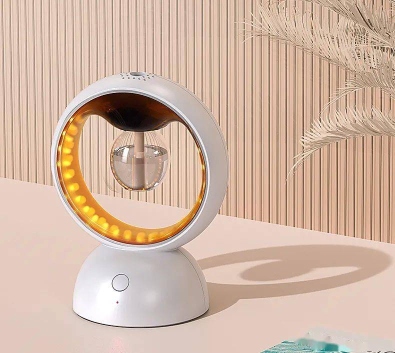 驱蚊液是随时可替换的,取下灯罩,分离灯具和外壳,再将驱蚊液旋紧就能