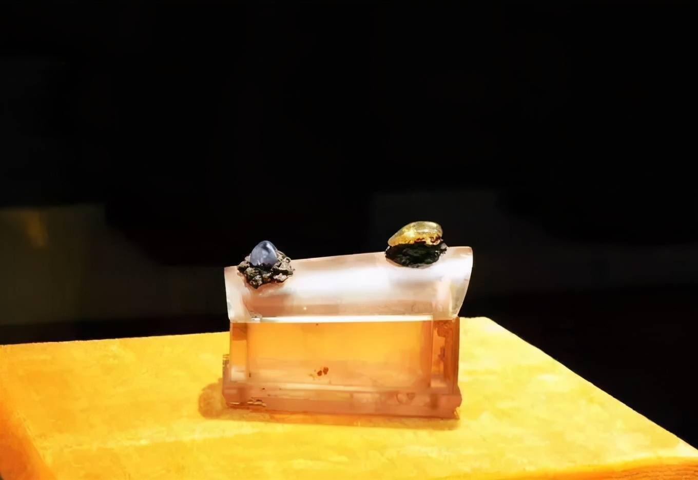 千年神秘地宫奇珍异宝无数