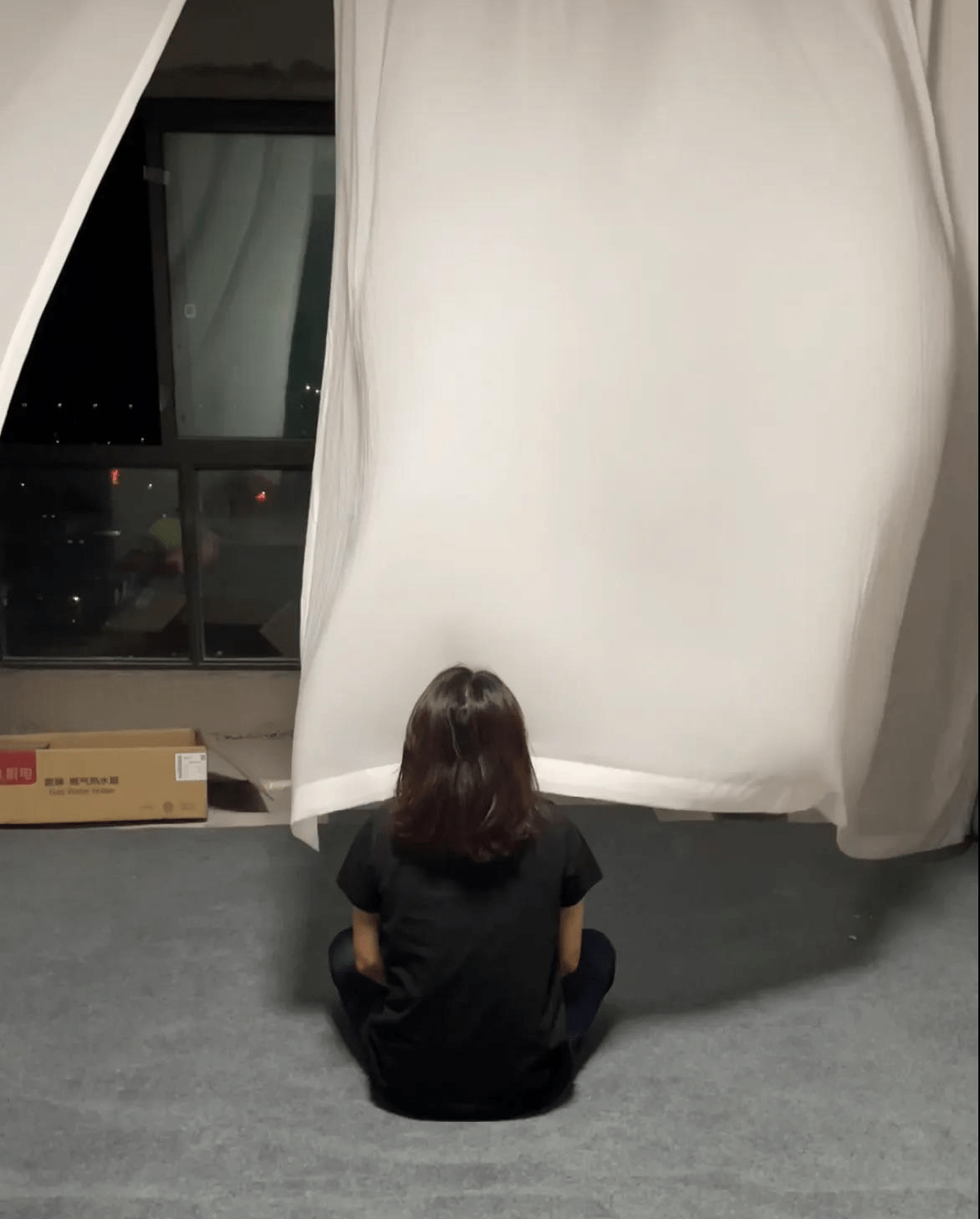 95后女孩回应“攒10年首付入住毛坯房”：早前家人也不支持，但婚姻不可靠