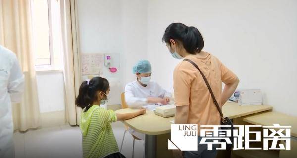 副作用|过敏性鼻炎和感冒分不清？网红药能缓解症状但不可久用！