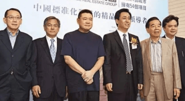 “重庆李嘉诚”张松桥杀回内地 |潜鳄浮沉录⑭_地产