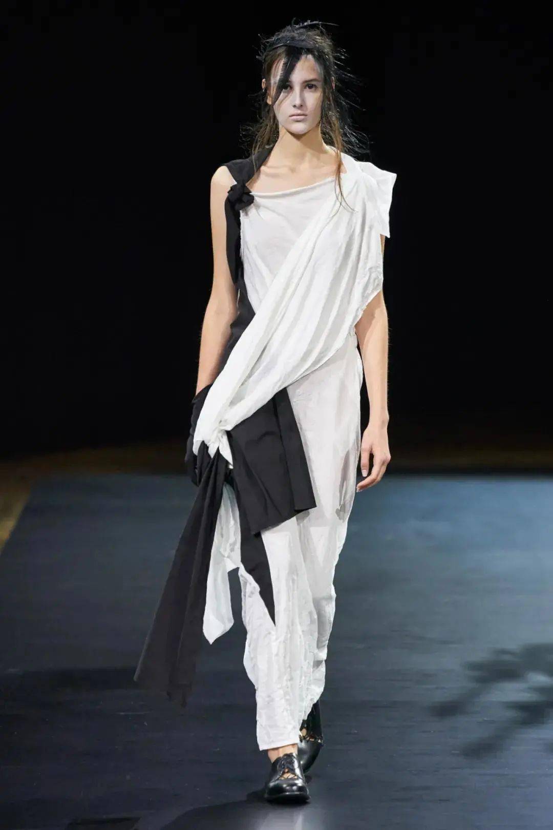 细节|白色，穿的就是气质！