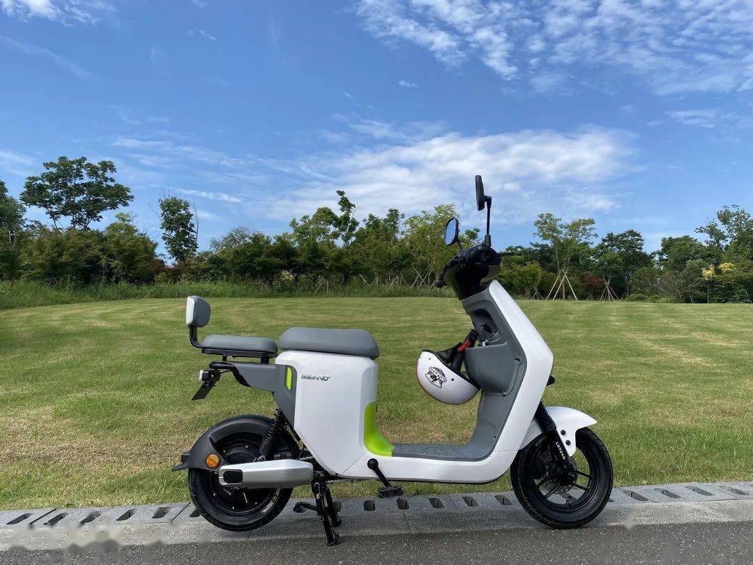 绿源inno5惊艳入市超续航轻智能将引领出行潮流