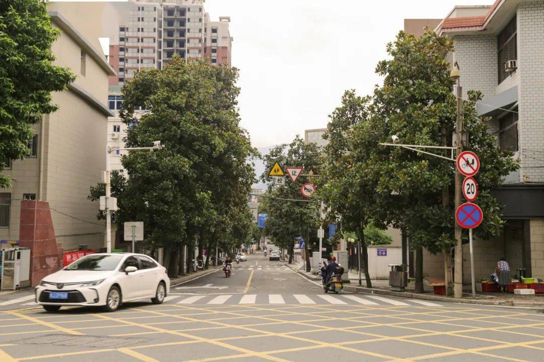 这条极具复古韵味的老街,承载着满满的旧宁德记忆