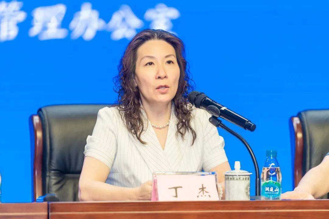 以赛促训促教苏州举办中小学教师实验教学技能大赛