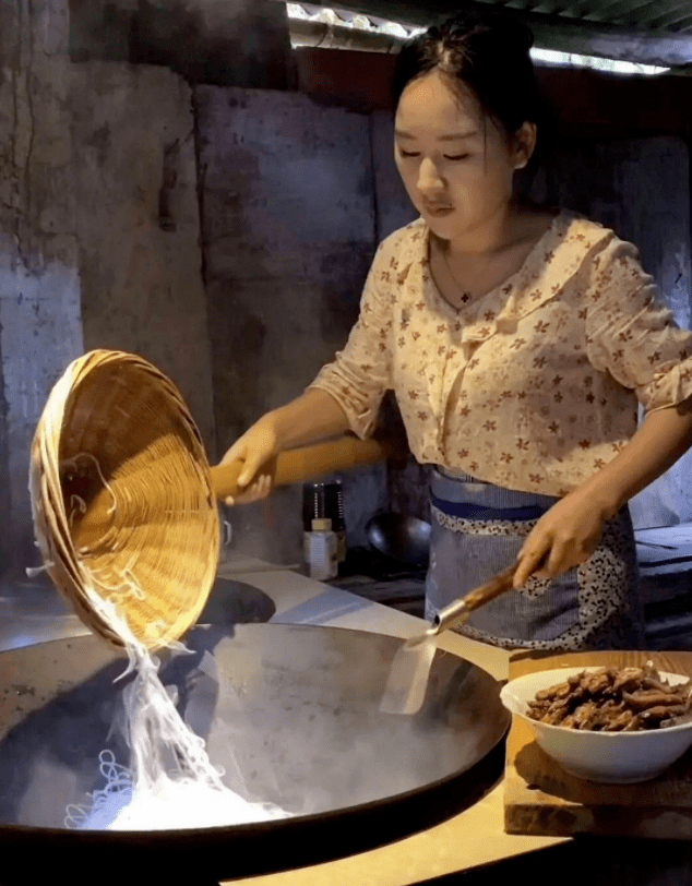 农村媳妇 做饭图片