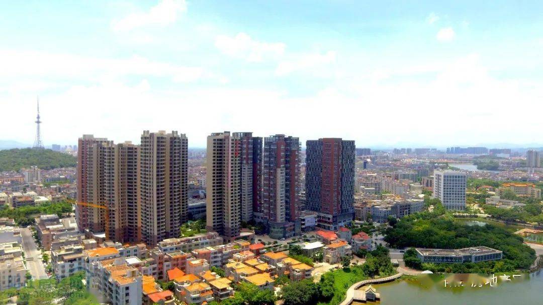 项目地址:阳江市新江东路与高凉路交汇处▲锦峰湖景项目地址:阳江市江