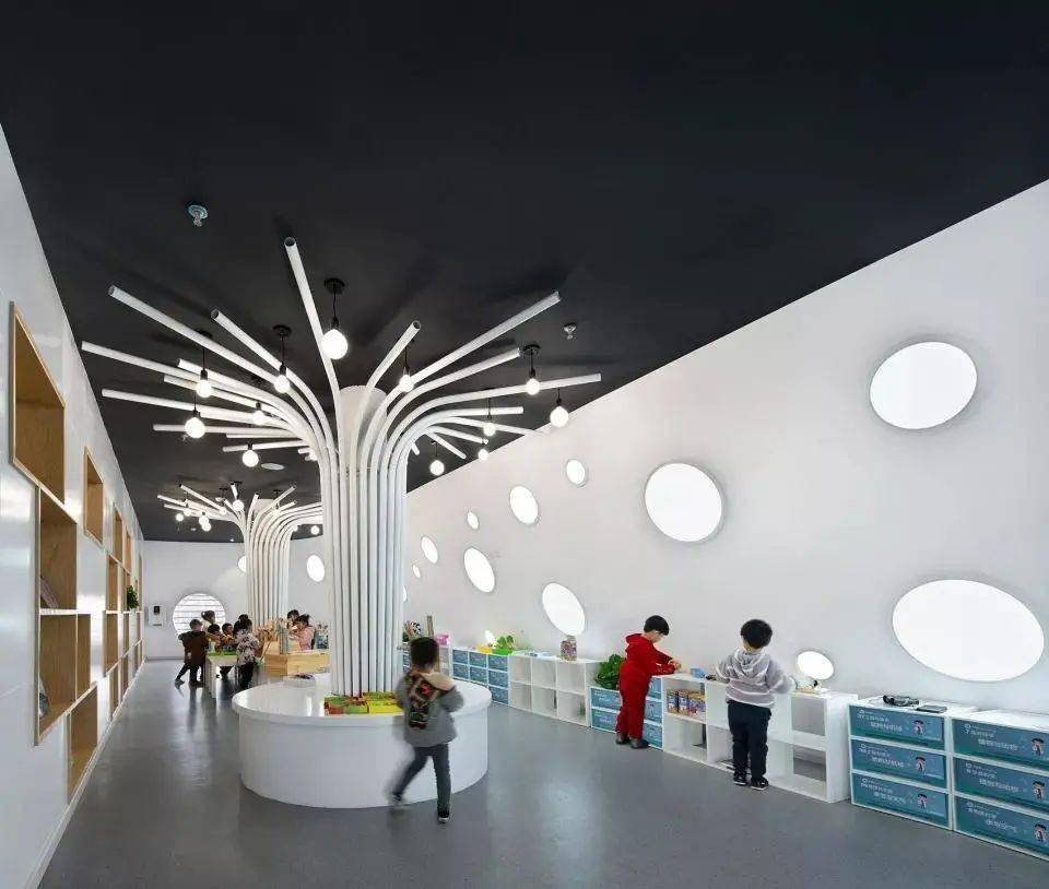 全球|周末不出门，带你去看全球10所特色幼儿园设计