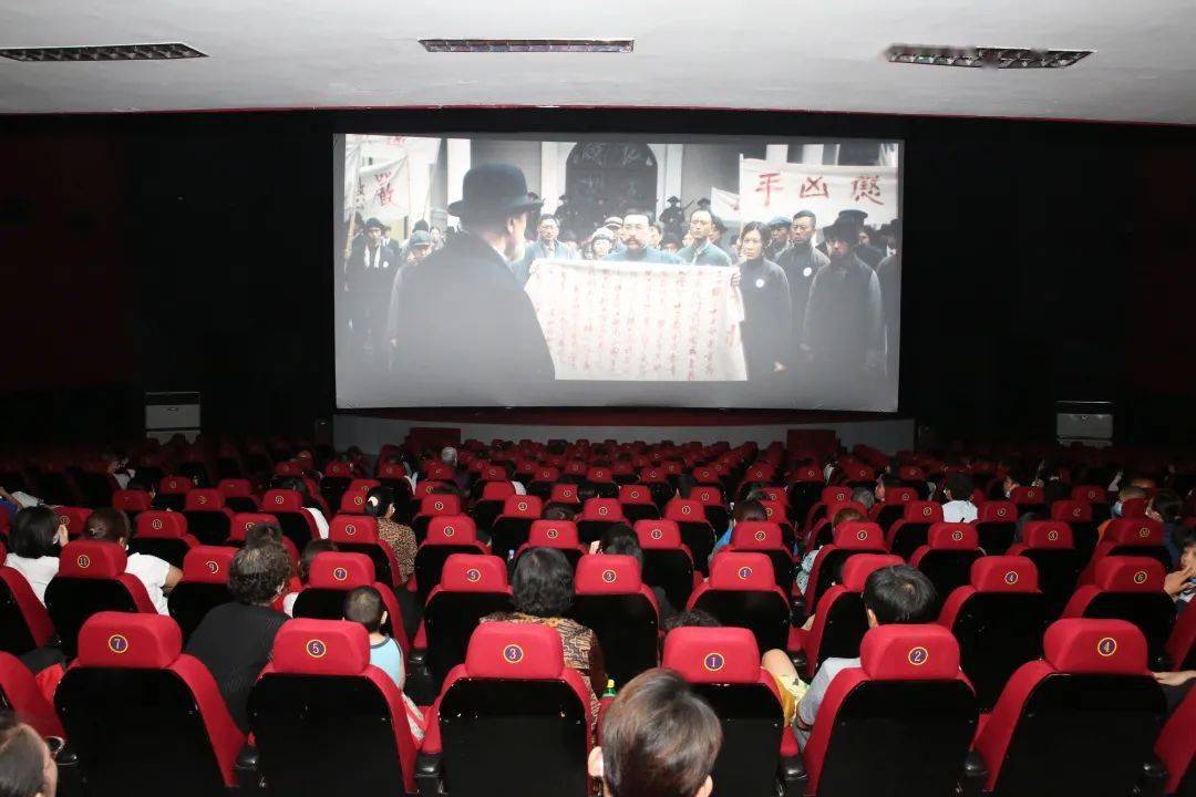 石家庄市委宣传部副部长殷斌,正定县委书记戚永和,正定县委常委,宣传