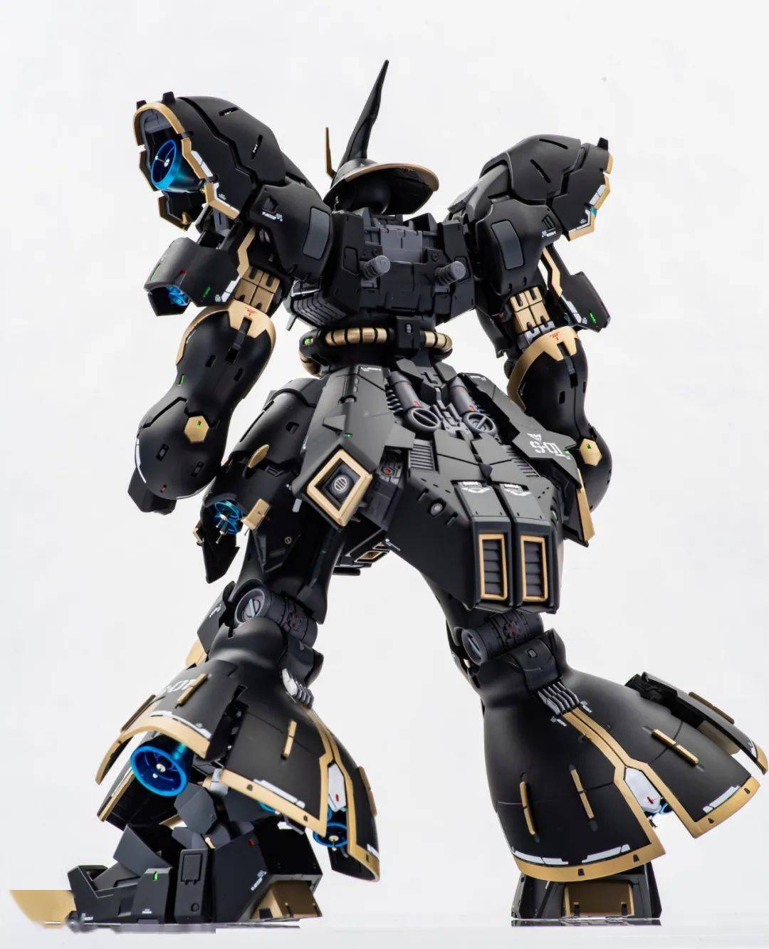 rg沙扎比细节改造搭配帅气黑金涂装