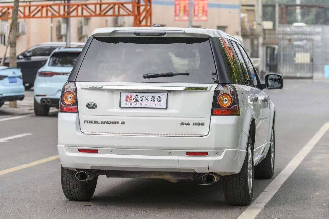 淘車作業什麼人開什麼車硬漢就要配路虎北京諾粉入手頂配路虎神行者2