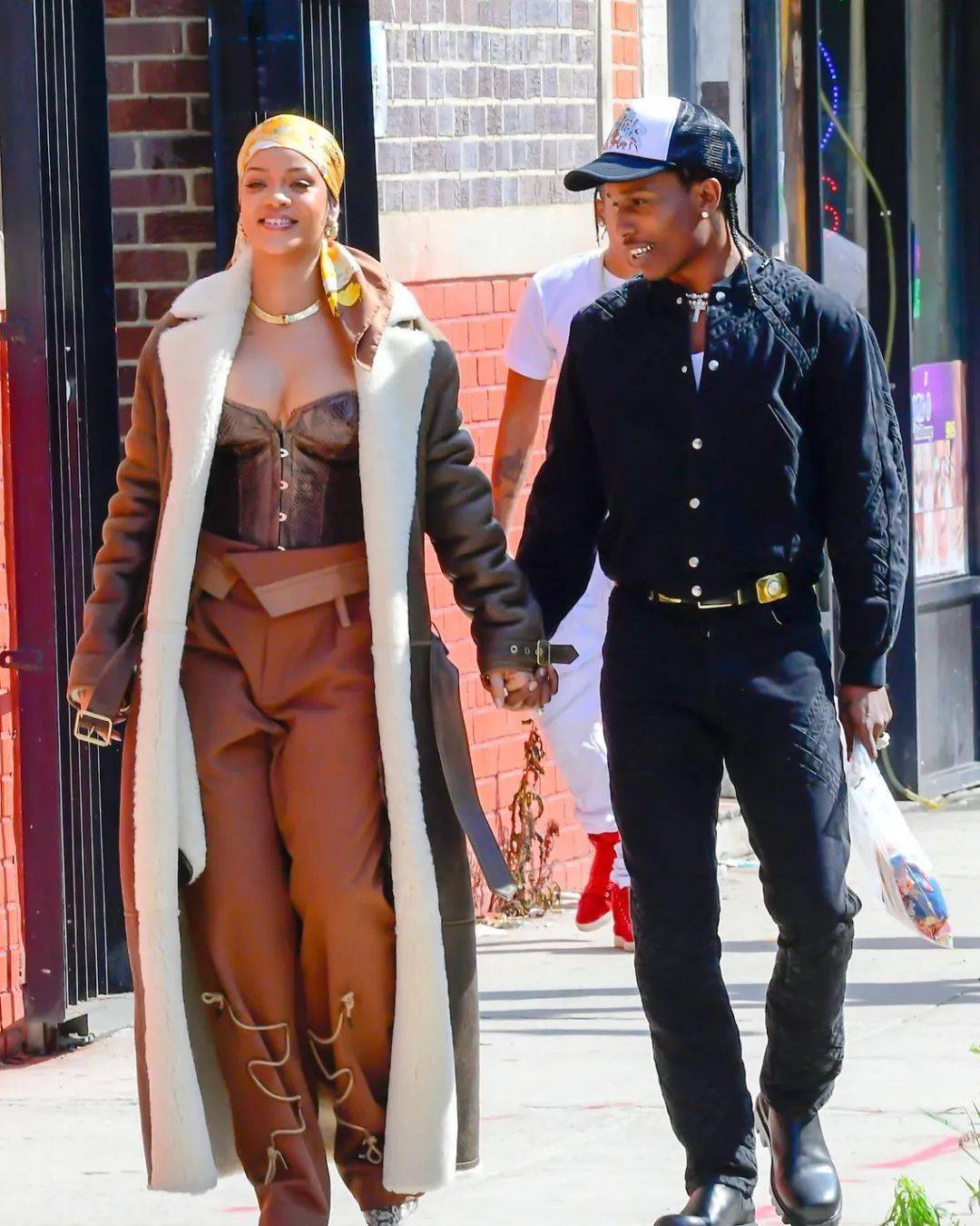 潮流资讯新专辑预警蕾哈娜rocky甜蜜合体拍摄mv