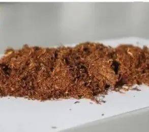 含合成大麻素的烤烟丝和莫合烟