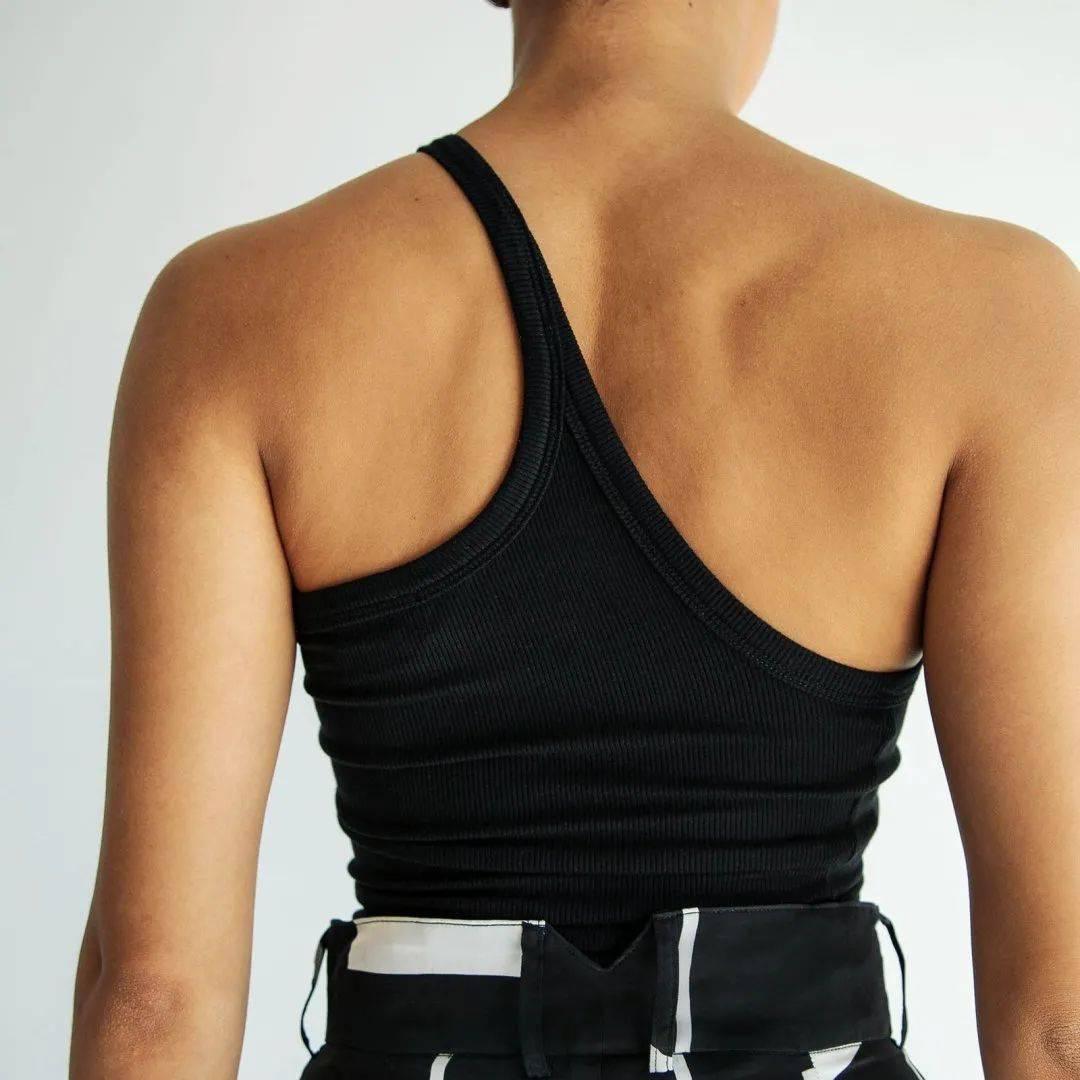 The|这个夏天要“吊带自由”