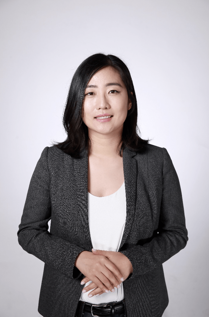 刘宵博士· 世玮国际地产副总裁· 美国大学工作八年下海进入地产行业