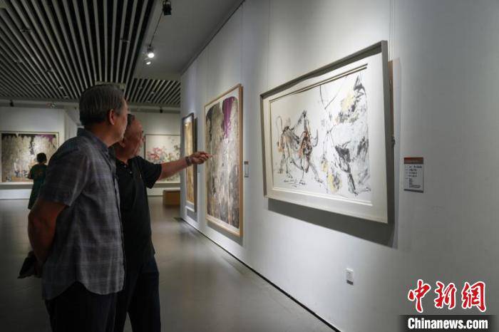 交流|140幅中俄艺术家作品同台亮相 尽展东西方艺术之美