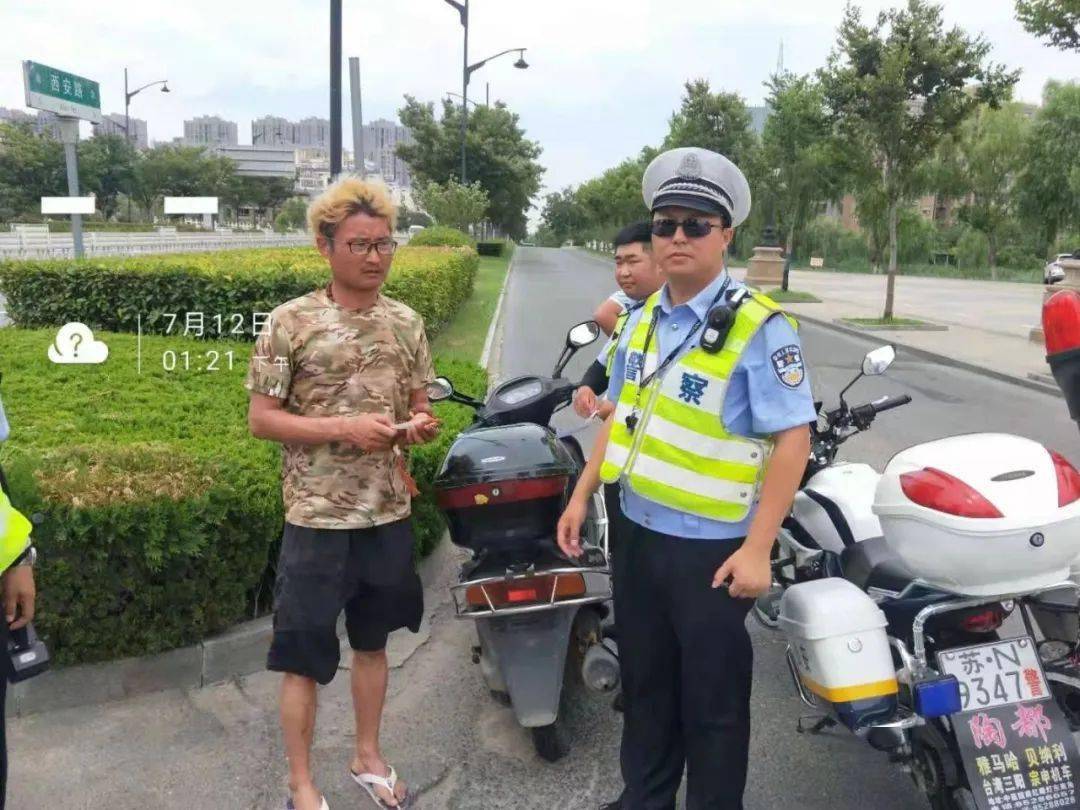 高频次组织开展专项整治行动,严查摩托车酒驾醉驾,逾期未年检,逾期未