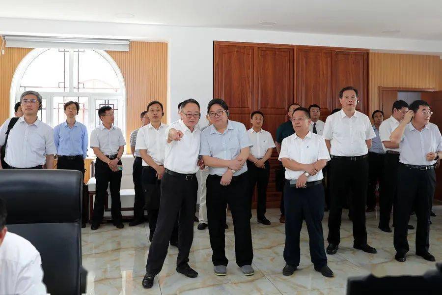 安徽煤监局二级巡视员陆其丁,办公室主任倪克祥,科技装备处处长张向农