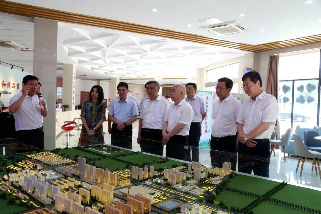 南通市政府赵闻斌副市长调研民生实事项目