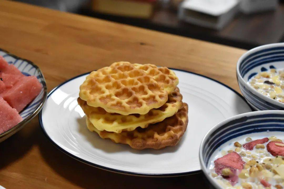 面包|广东70后夫妻的快手早餐，满满一桌丰盛又味美，吃得心满意足